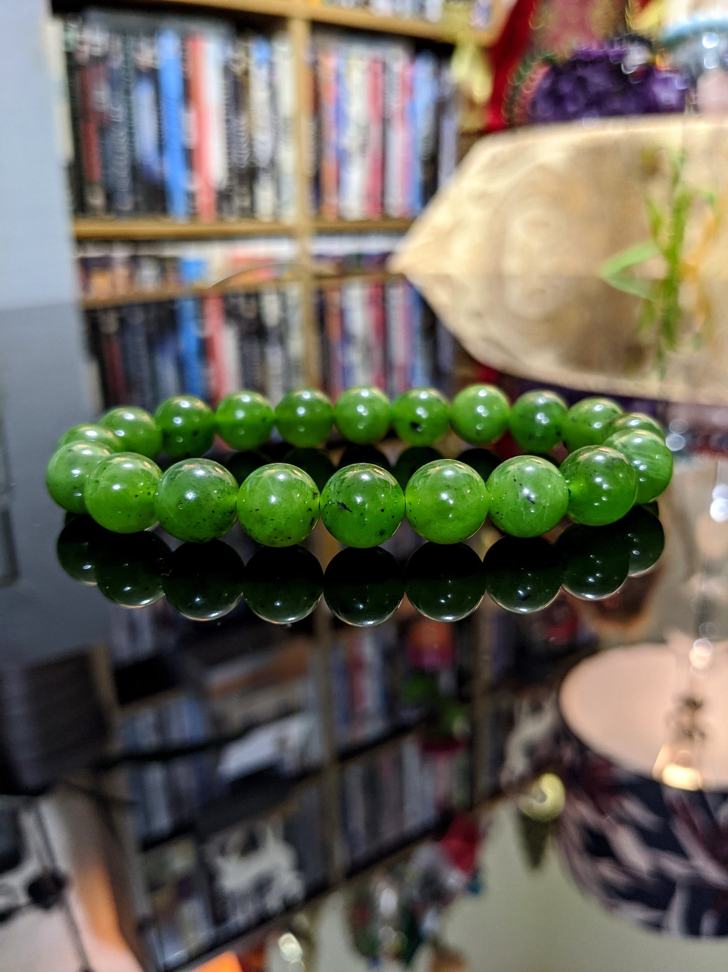 Kutcho NEPHRITE Jade Bead Bracelet for Men or Women Stretch 10mm, CANADA