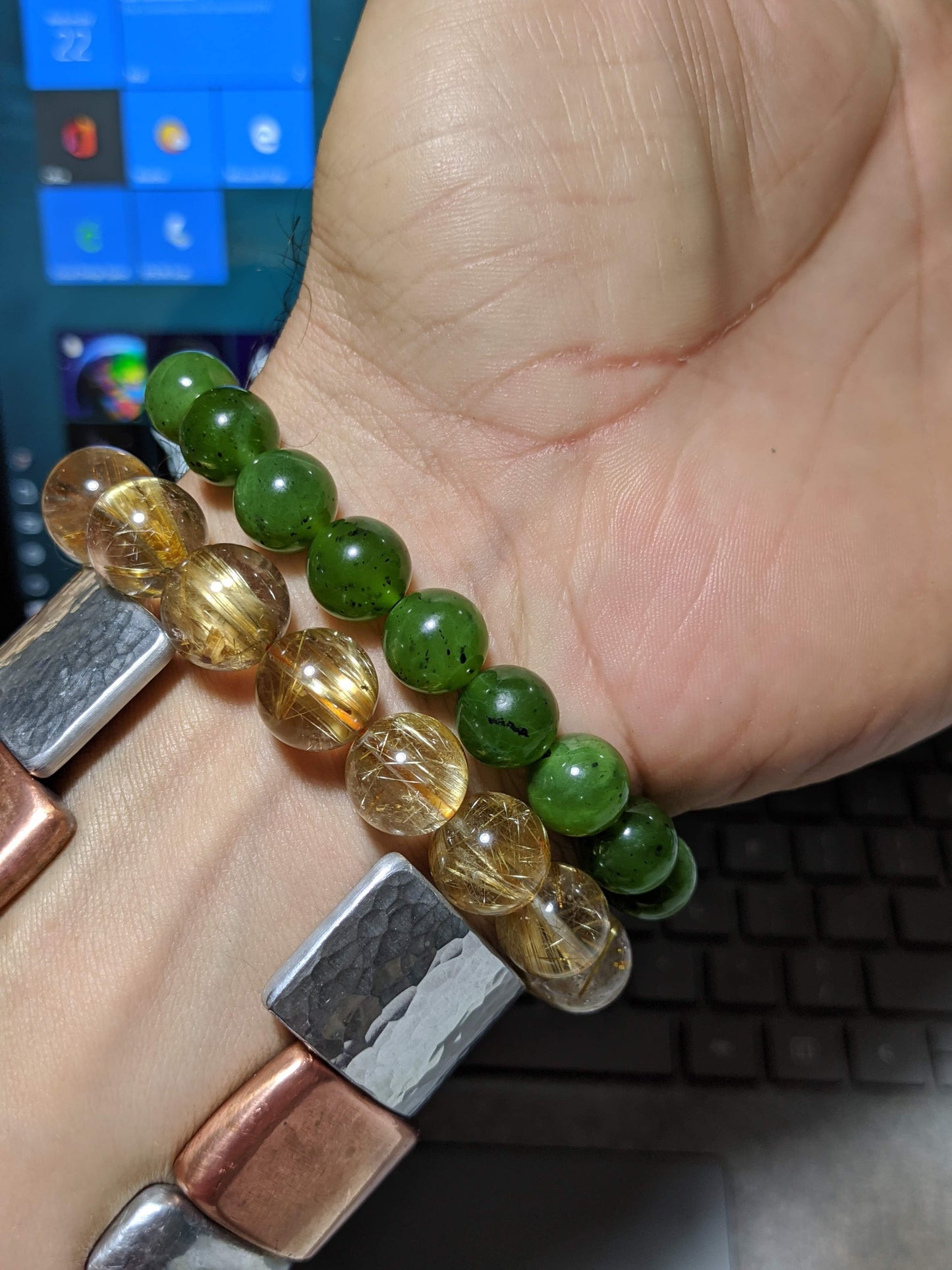 Kutcho NEPHRITE Jade Bead Bracelet for Men or Women Stretch 10mm, CANADA