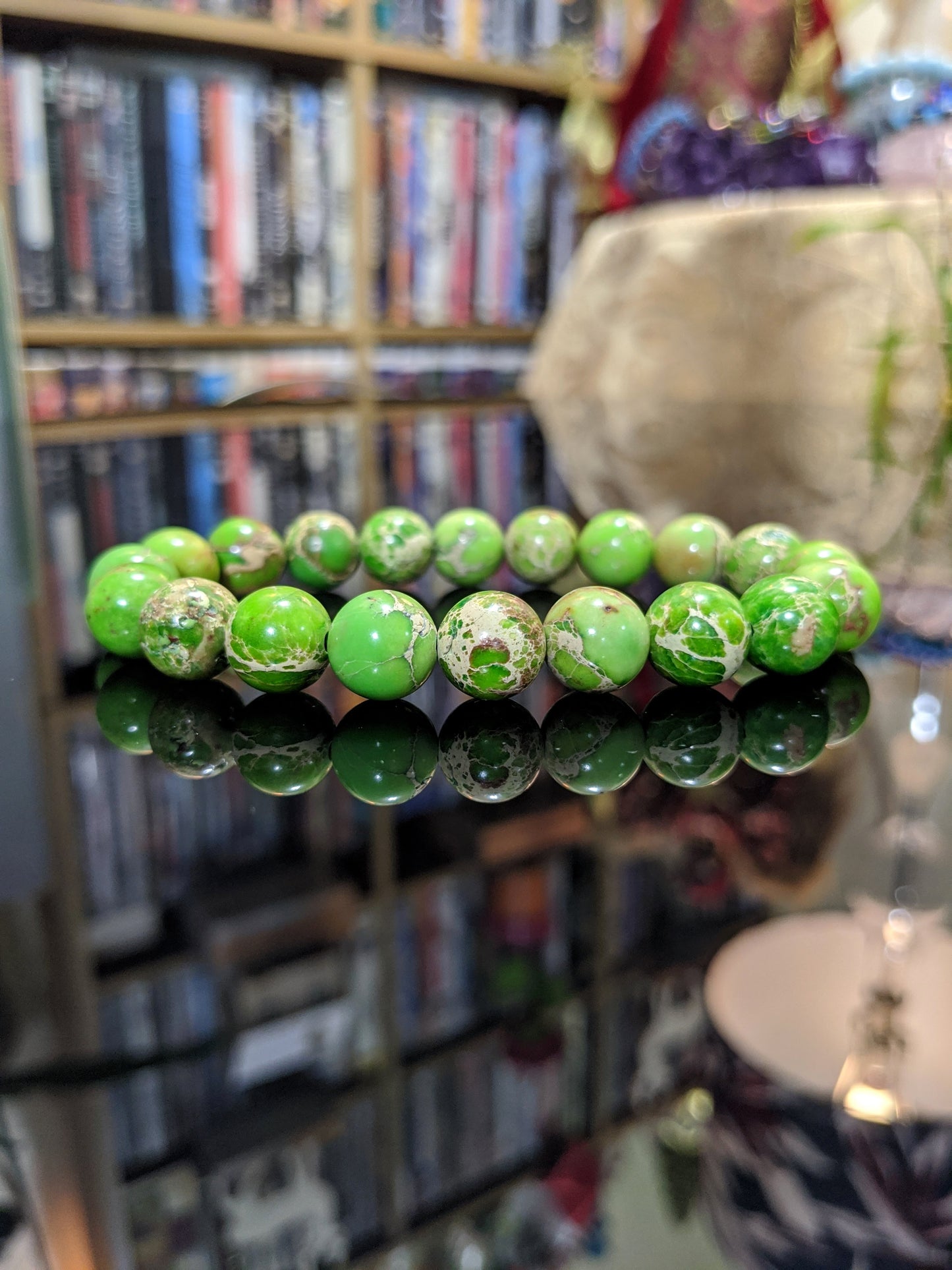 Kikuyu Green Sea Sediment Bead Bracelet for Men Stretch 10mm