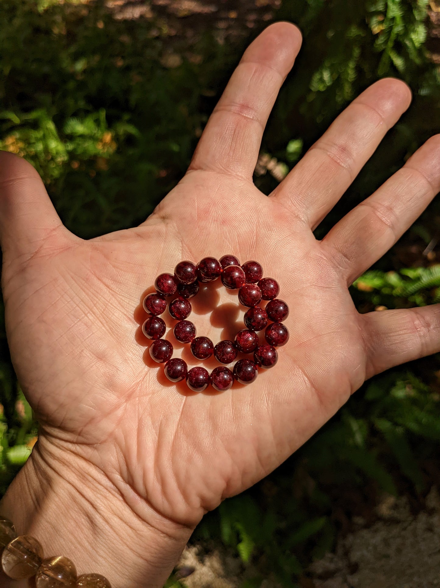 Age like Wine. | Garnet bead bracelet for Men 8mm Stretch