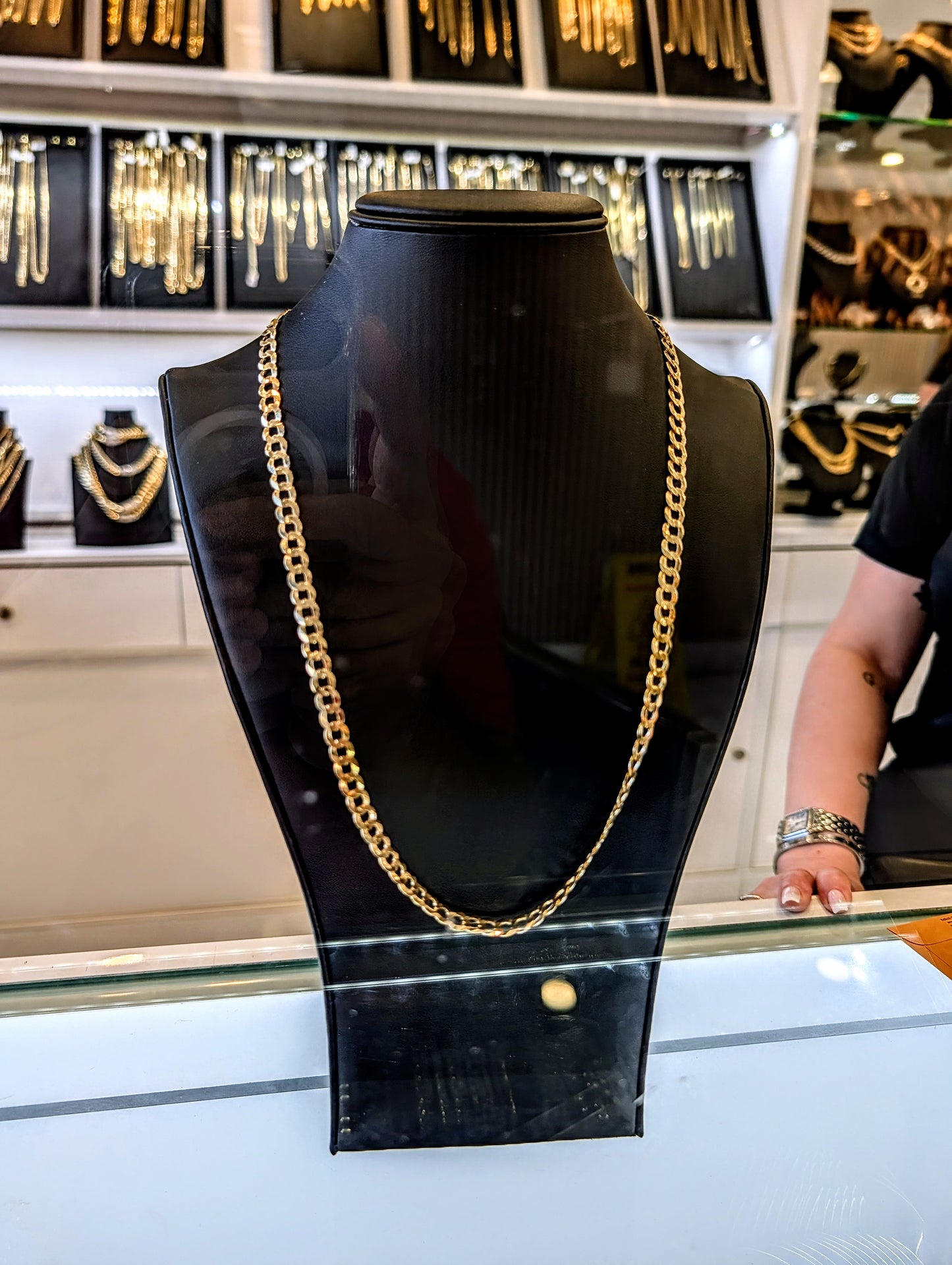 10K Solid Italian Gold (24 inch) necklace 26.3 grams
